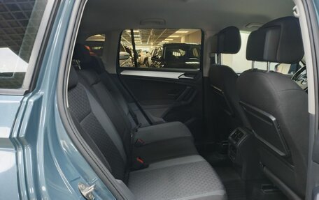 Volkswagen Tiguan II, 2020 год, 2 612 000 рублей, 11 фотография