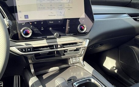 Lexus RX IV рестайлинг, 2025 год, 11 700 000 рублей, 18 фотография