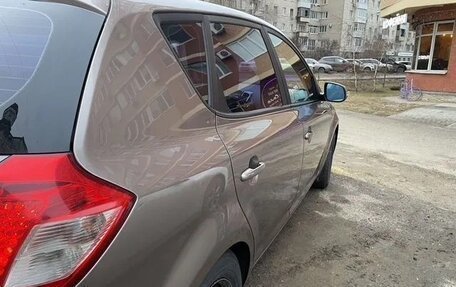 KIA cee'd I рестайлинг, 2010 год, 730 000 рублей, 8 фотография