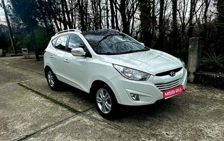 Hyundai Tucson III, 2011 год, 1 300 000 рублей, 1 фотография