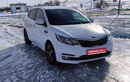 KIA Rio III рестайлинг, 2015 год, 900 000 рублей, 1 фотография