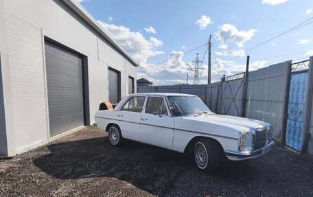 Mercedes-Benz W115, 1973 год, 1 950 000 рублей, 6 фотография