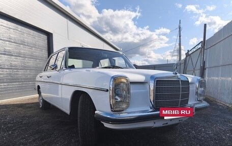 Mercedes-Benz W115, 1973 год, 1 950 000 рублей, 4 фотография