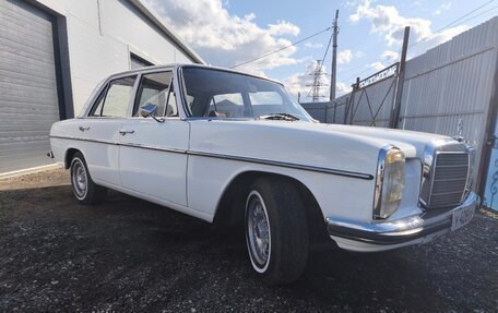 Mercedes-Benz W115, 1973 год, 1 950 000 рублей, 5 фотография