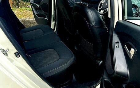 Hyundai Tucson III, 2011 год, 1 300 000 рублей, 7 фотография