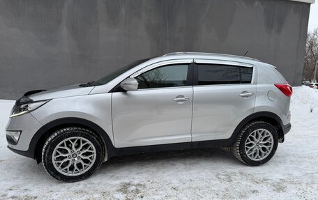 KIA Sportage III, 2011 год, 1 350 000 рублей, 2 фотография