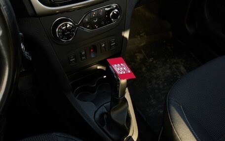 Renault Logan II, 2021 год, 1 280 000 рублей, 11 фотография