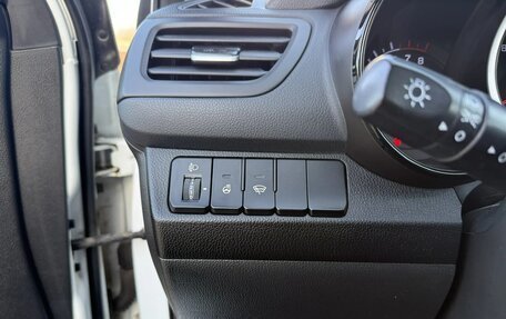 KIA Rio III рестайлинг, 2017 год, 970 000 рублей, 13 фотография