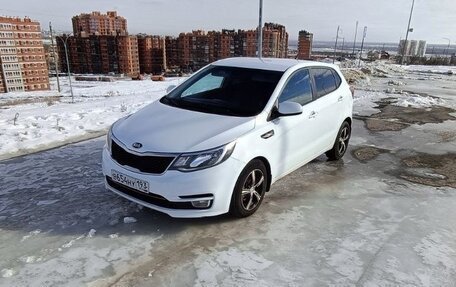 KIA Rio III рестайлинг, 2015 год, 900 000 рублей, 5 фотография
