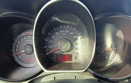 KIA Rio III рестайлинг, 2015 год, 900 000 рублей, 8 фотография