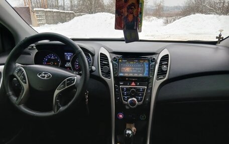 Hyundai i30 II рестайлинг, 2012 год, 1 100 000 рублей, 11 фотография