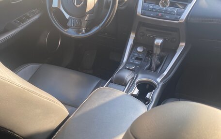 Lexus NX I, 2017 год, 3 000 000 рублей, 6 фотография