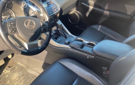 Lexus NX I, 2017 год, 3 000 000 рублей, 16 фотография