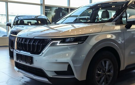 KIA Carnival, 2024 год, 6 990 000 рублей, 4 фотография