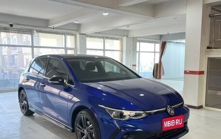 Volkswagen Golf VIII, 2022 год, 2 250 000 рублей, 1 фотография