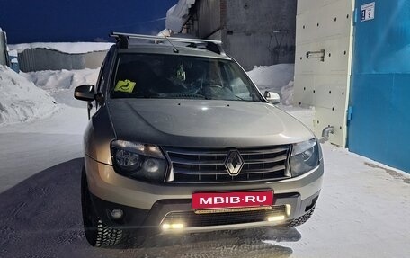 Renault Duster I рестайлинг, 2014 год, 950 000 рублей, 1 фотография