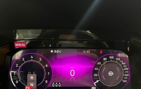 Volkswagen Golf VIII, 2022 год, 2 250 000 рублей, 13 фотография