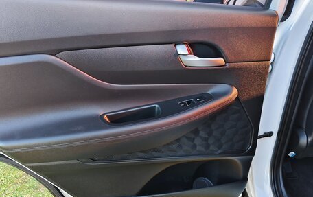 Hyundai Santa Fe IV, 2019 год, 3 790 000 рублей, 20 фотография