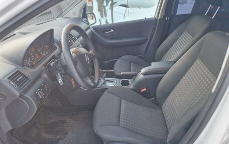 Mercedes-Benz A-Класс, 2011 год, 730 000 рублей, 9 фотография