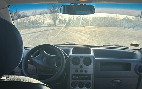 Peugeot Partner II рестайлинг 2, 2012 год, 550 000 рублей, 14 фотография