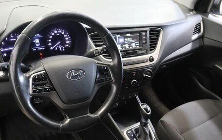 Hyundai Solaris II рестайлинг, 2018 год, 1 244 000 рублей, 6 фотография