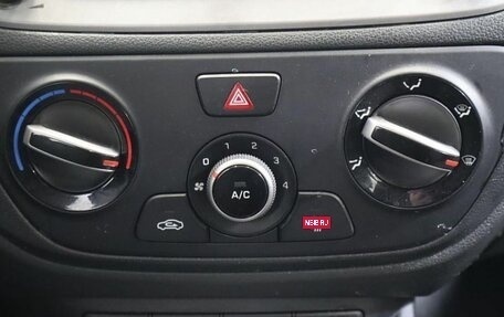 Hyundai Solaris II рестайлинг, 2018 год, 1 244 000 рублей, 13 фотография