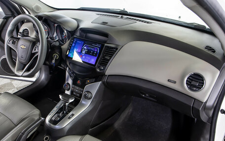 Chevrolet Cruze II, 2012 год, 728 000 рублей, 7 фотография