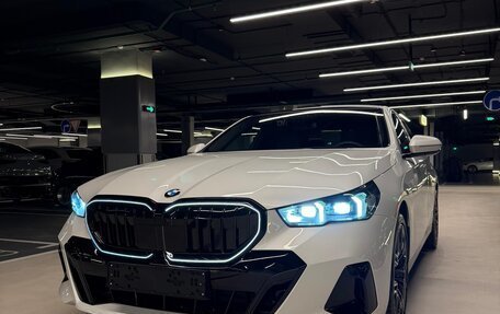 BMW 5 серия, 2025 год, 9 400 000 рублей, 1 фотография