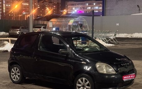 Toyota Yaris I рестайлинг, 1999 год, 160 000 рублей, 1 фотография