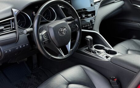 Toyota Camry, 2021 год, 2 850 000 рублей, 5 фотография