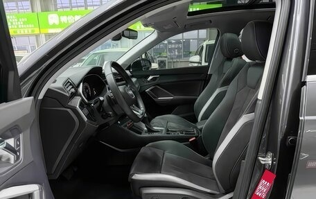 Audi Q3, 2023 год, 2 850 000 рублей, 17 фотография