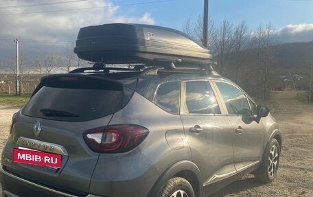 Renault Kaptur I рестайлинг, 2017 год, 1 200 000 рублей, 2 фотография