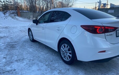 Mazda 3, 2015 год, 730 000 рублей, 2 фотография