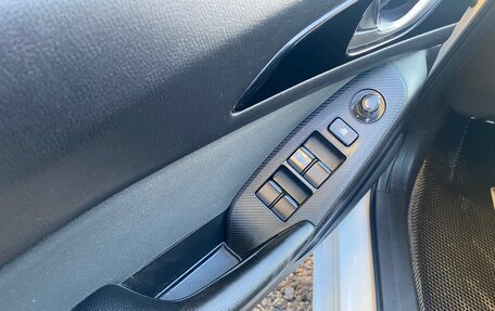 Mazda 3, 2015 год, 730 000 рублей, 15 фотография