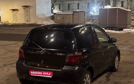 Toyota Yaris I рестайлинг, 1999 год, 160 000 рублей, 5 фотография