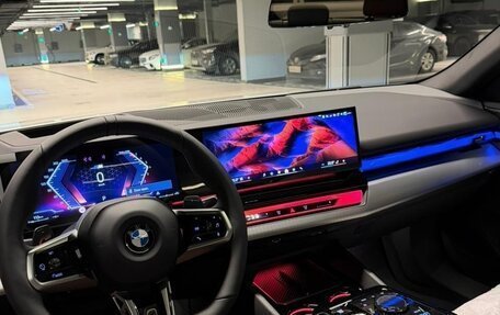 BMW 5 серия, 2025 год, 9 400 000 рублей, 15 фотография