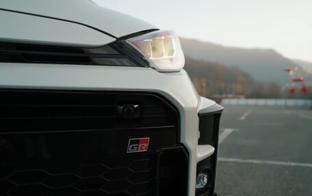 Toyota Yaris, 2020 год, 3 500 000 рублей, 7 фотография