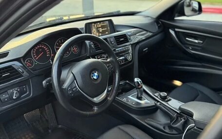 BMW 3 серия, 2017 год, 2 000 000 рублей, 6 фотография