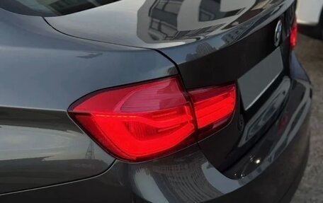 BMW 3 серия, 2017 год, 2 000 000 рублей, 3 фотография