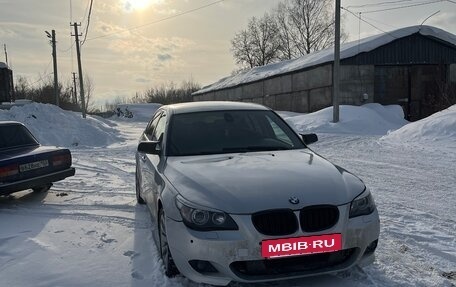 BMW 5 серия, 2003 год, 730 000 рублей, 13 фотография