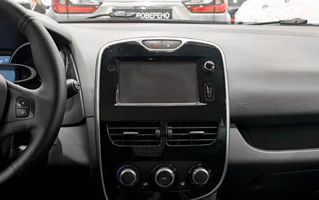 Renault Clio IV рестайлинг, 2015 год, 820 000 рублей, 18 фотография