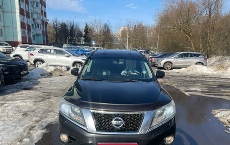 Nissan Pathfinder, 2016 год, 1 450 000 рублей, 1 фотография