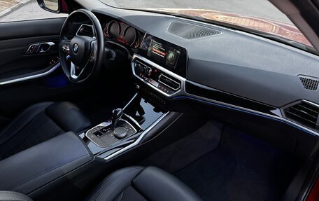 BMW 3 серия, 2019 год, 3 250 000 рублей, 11 фотография