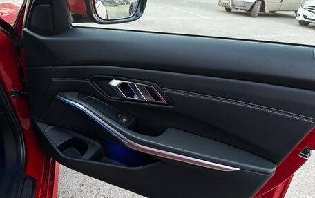 BMW 3 серия, 2019 год, 3 250 000 рублей, 23 фотография