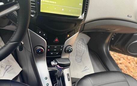 Chevrolet Cruze II, 2012 год, 800 000 рублей, 12 фотография