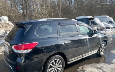 Nissan Pathfinder, 2016 год, 1 450 000 рублей, 4 фотография