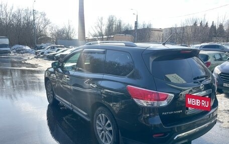 Nissan Pathfinder, 2016 год, 1 450 000 рублей, 6 фотография