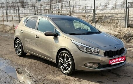 KIA cee'd III, 2013 год, 1 075 000 рублей, 2 фотография