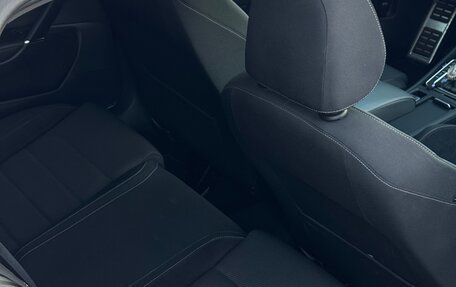 Volkswagen Golf R VII, 2019 год, 3 900 000 рублей, 9 фотография