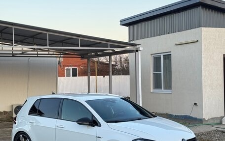 Volkswagen Golf R VII, 2019 год, 3 900 000 рублей, 2 фотография